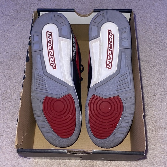 Air Jordan Legacy 312 Low (GS) - Picture 4 of 5